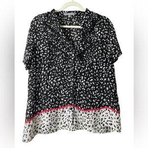 NY Collection Black & White Abstract Print Pleated Blouse | Size Large